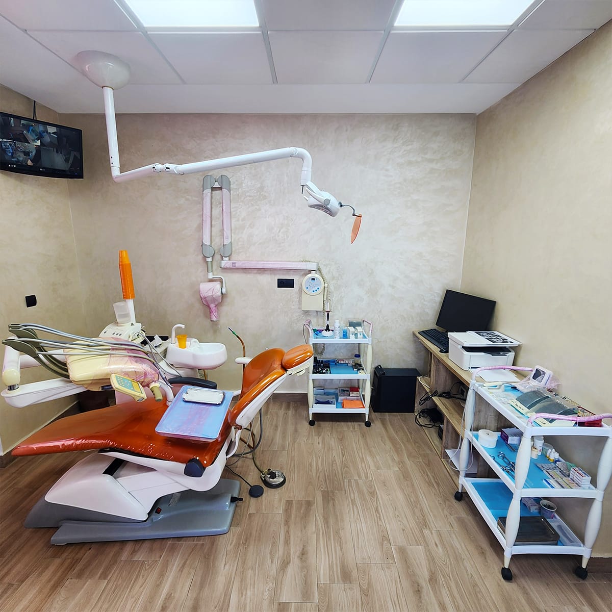 Poste de travail dentaire ergonomique à Marrakech